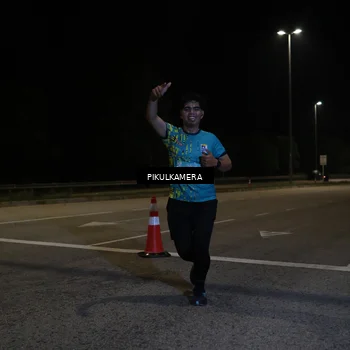 Runner Photo 5830555