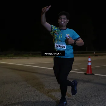 Runner Photo 5830666