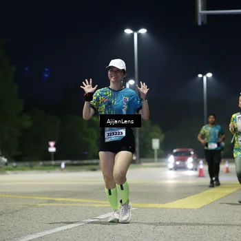 Runner Photo 5832024