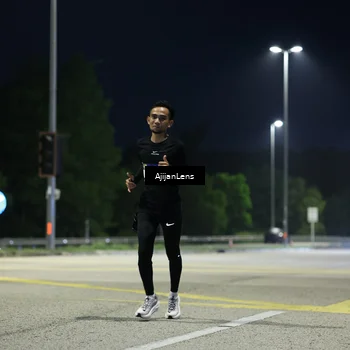 Runner Photo 5832222