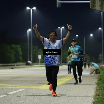 Runner Photo 5832359