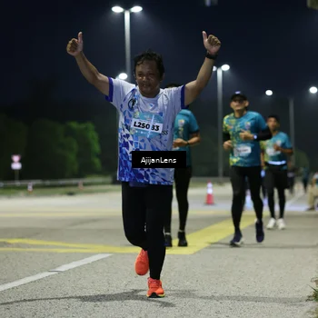 Runner Photo 5832375