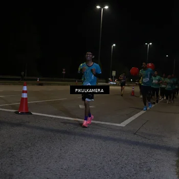 Runner Photo 5832645