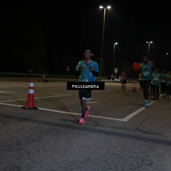 Runner Photo 5832661
