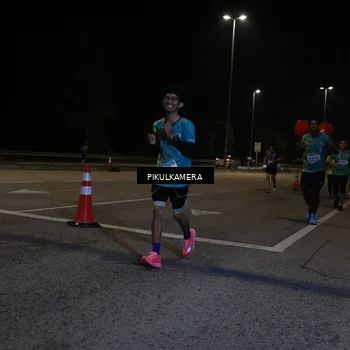 Runner Photo 5832666