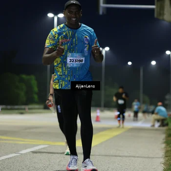 Runner Photo 5832672