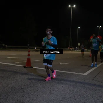 Runner Photo 5832675