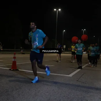 Runner Photo 5832750