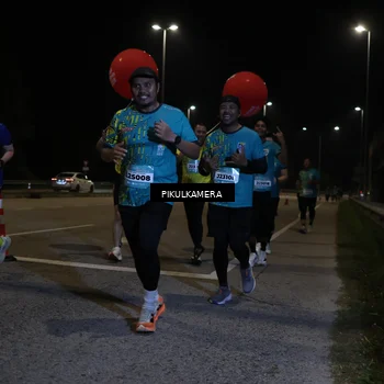 Runner Photo 5832899