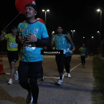 Runner Photo 5833055