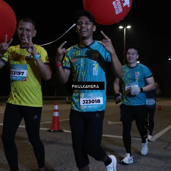 Runner Photo 5833125