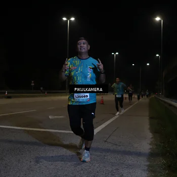 Runner Photo 5833173