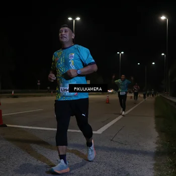 Runner Photo 5833187