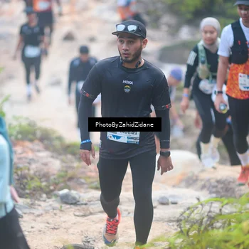 Runner Photo 5833249