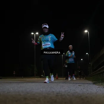 Runner Photo 5833471