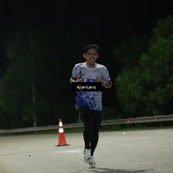 Runner Photo 5833501