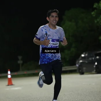 Runner Photo 5833504
