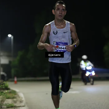 Runner Photo 5833551
