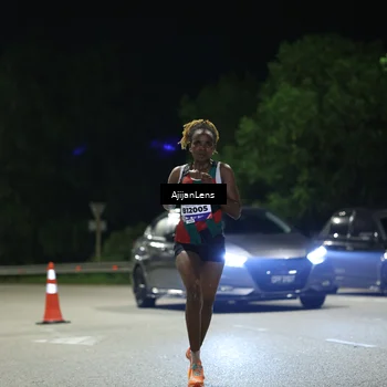 Runner Photo 5833556