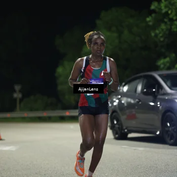 Runner Photo 5833567