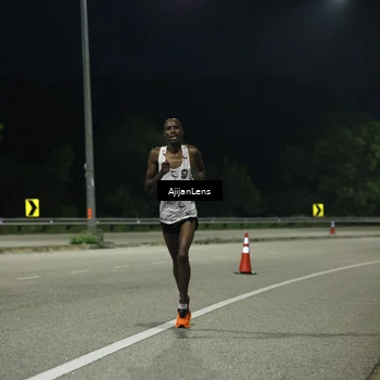Runner Photo 5833608