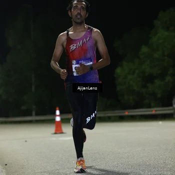 Runner Photo 5833644