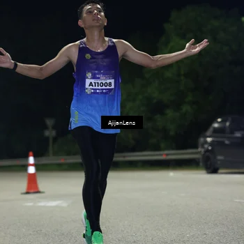 Runner Photo 5833678