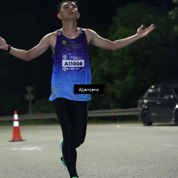 Runner Photo 5833680