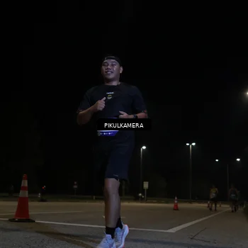 Runner Photo 5833695
