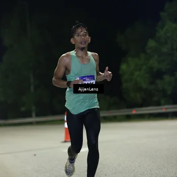 Runner Photo 5833700