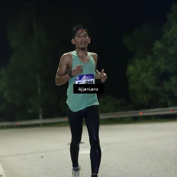 Runner Photo 5833702