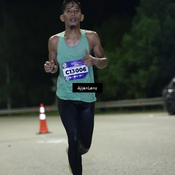 Runner Photo 5833705