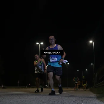 Runner Photo 5833788