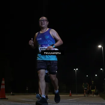 Runner Photo 5833876