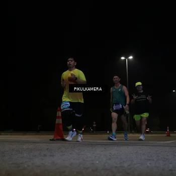 Runner Photo 5833933