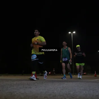 Runner Photo 5833945