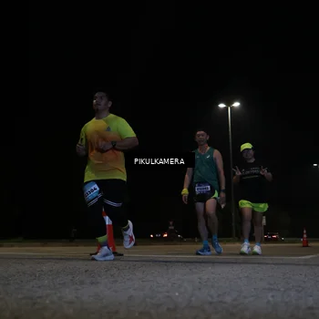 Runner Photo 5834063