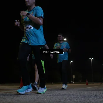 Runner Photo 5834119