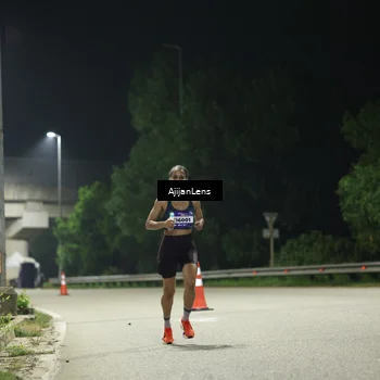 Runner Photo 5834180