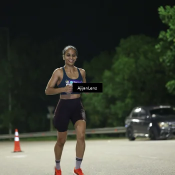 Runner Photo 5834200