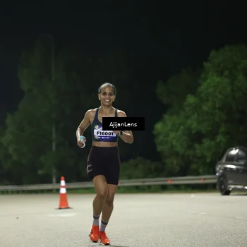 Runner Photo 5834210