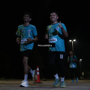 Runner Photo 5834242