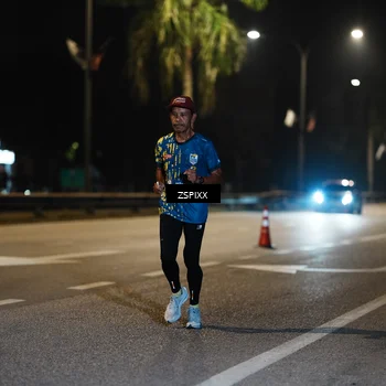 Runner Photo 5834253