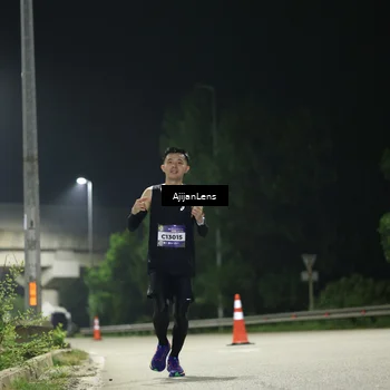 Runner Photo 5834474