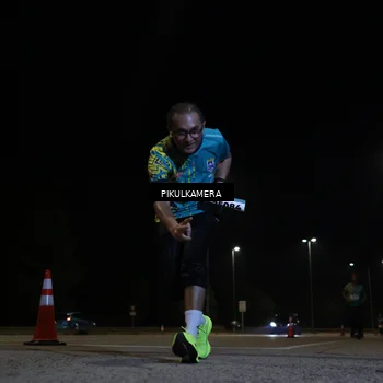 Runner Photo 5834496