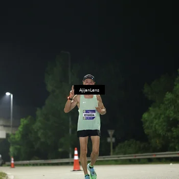 Runner Photo 5834719