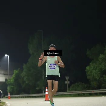 Runner Photo 5834730