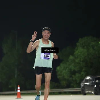 Runner Photo 5834768