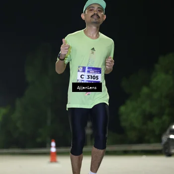 Runner Photo 5834860