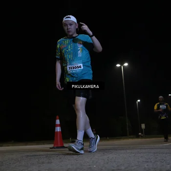 Runner Photo 5834944
